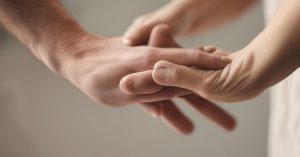 Zakochany facet - gesty: Jak rozpoznać miłość?